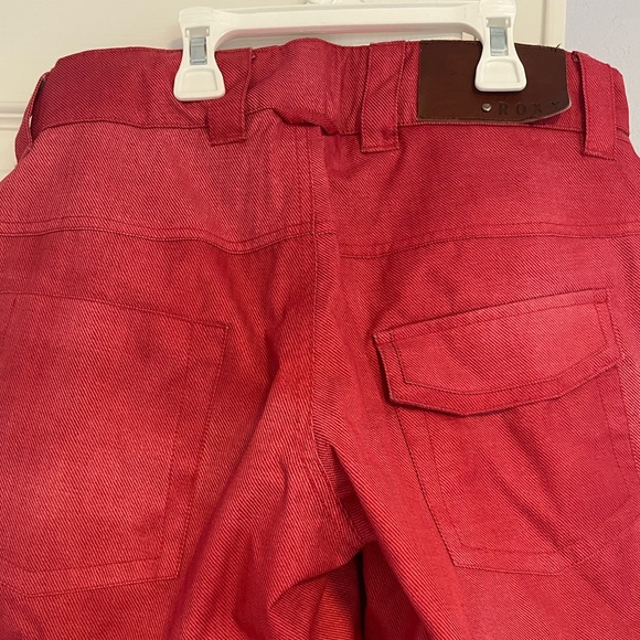Roxy women’s snowboard pants, medium - Picture 4 of 14